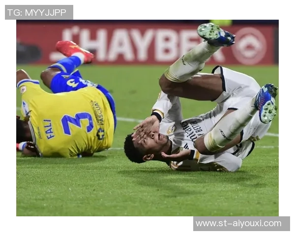 古利特:皇马3个前锋无球时做的太少,贝林厄姆成为受害者 古利特:皇马3个前锋无球时做的太少,贝林厄姆成为受害者